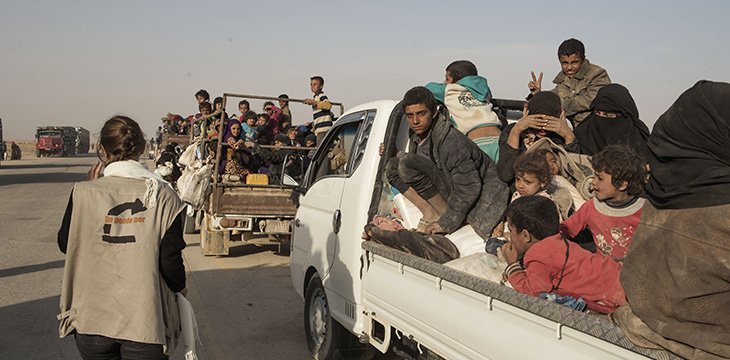 Raqqa. Famiglie in fuga dal conflitto. Ottobre 2017. Foto di Alessio Romenzi/UPP
